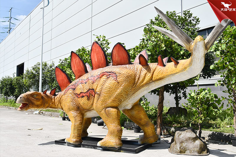劍龍，大型仿真恐龍模型