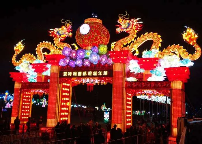 加拿大蒙特利尔节庆灯会项目实景 5